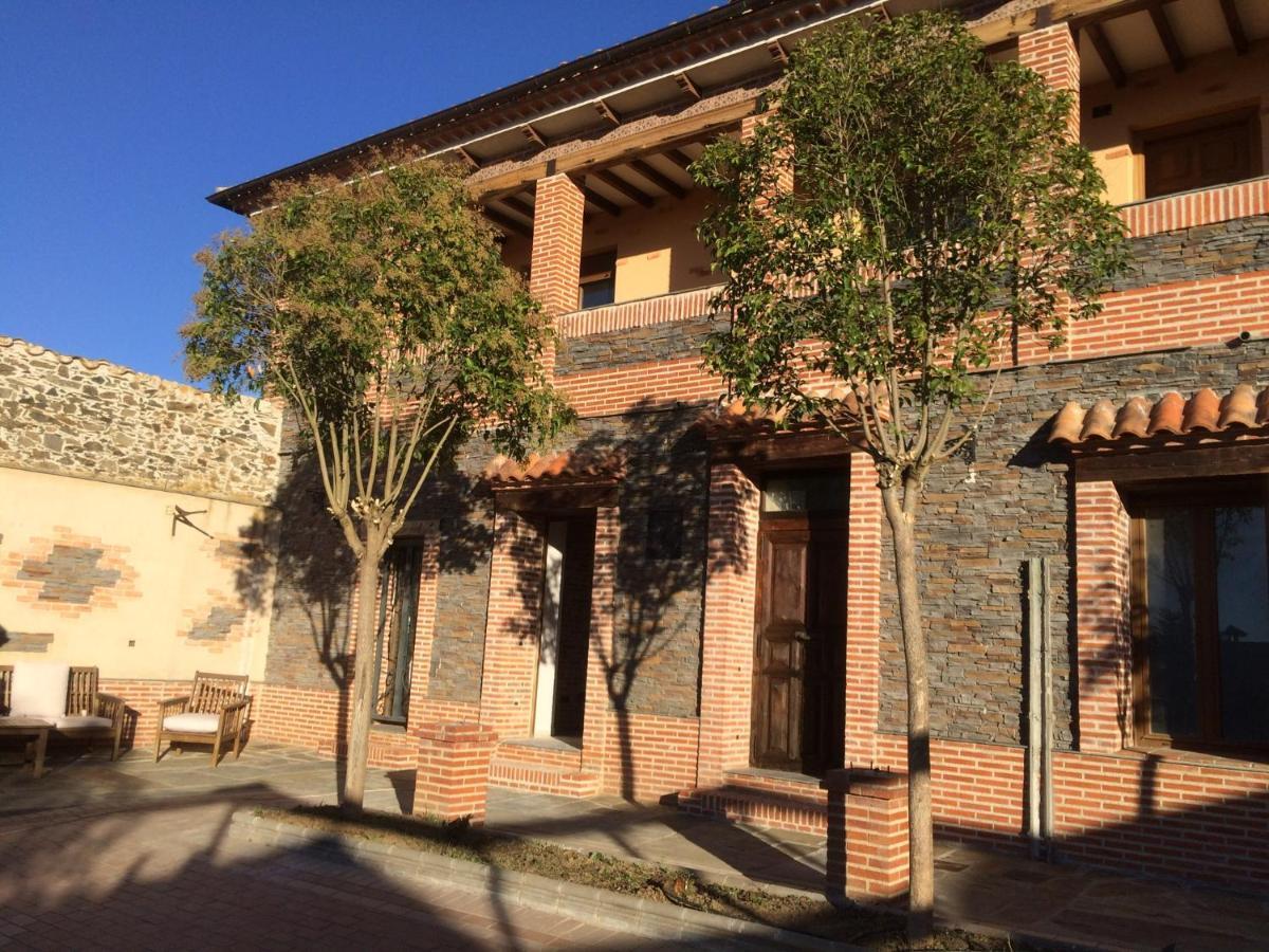 Villas De Miranda Miranda de Azán Exteriör bild